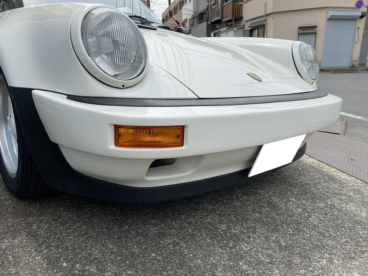 ポルシェ911リアガーニッシュ純正930 - パーツ