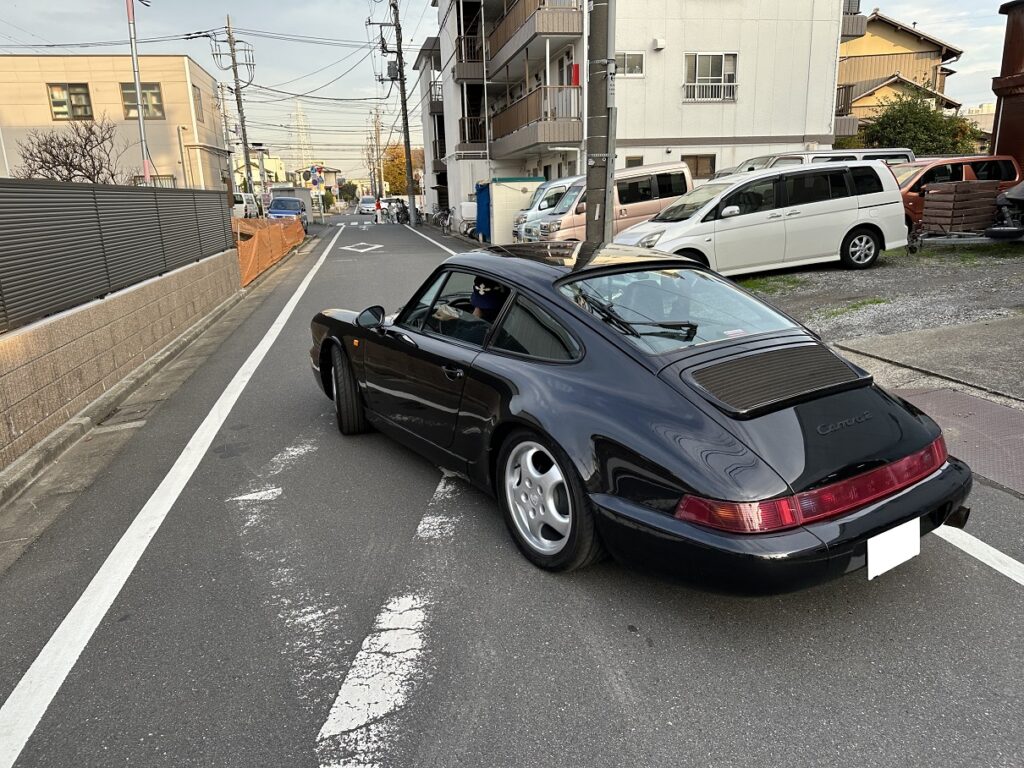 昨日は黒い９６４の納車でしたー | ガレージJ